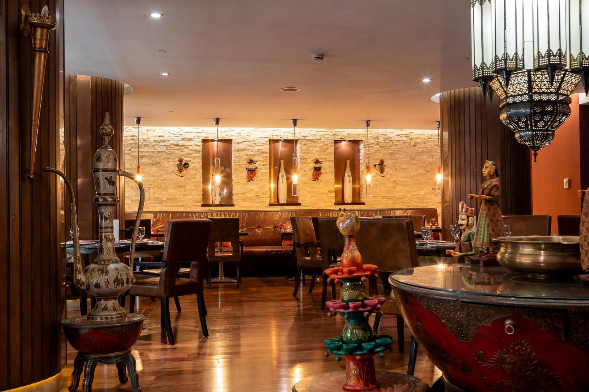 Crowne Plaza Kuwait Al Thuraya City By Ihg Kuwait City Exterior foto